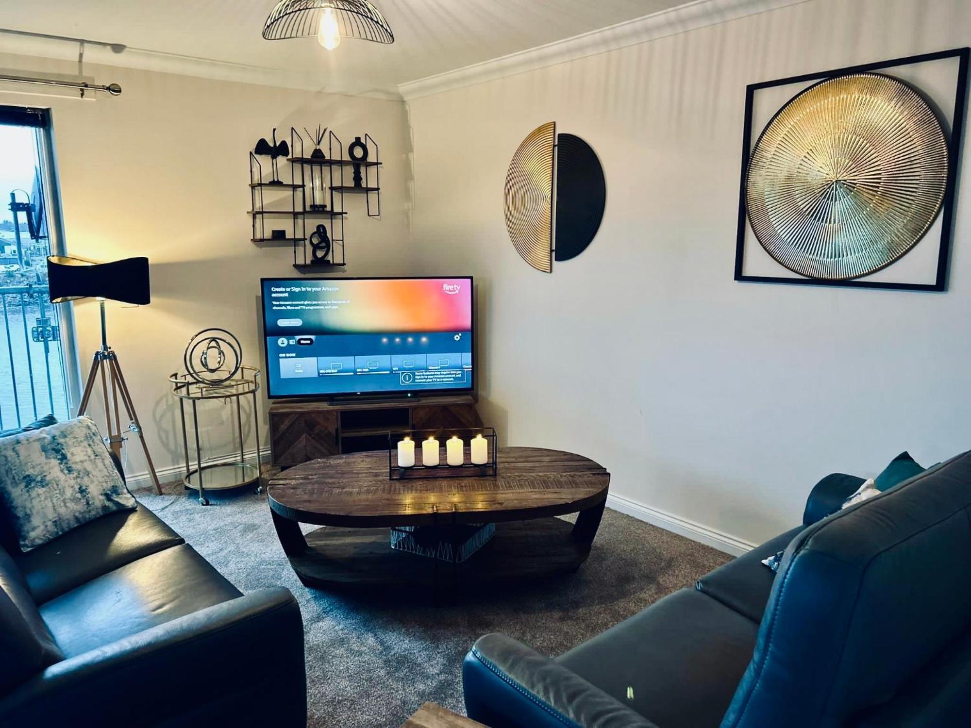 Central Cosy Riverview Apartment 2 Bed, 2 Bath, Free Parking / Wifi Inverness Eksteriør billede